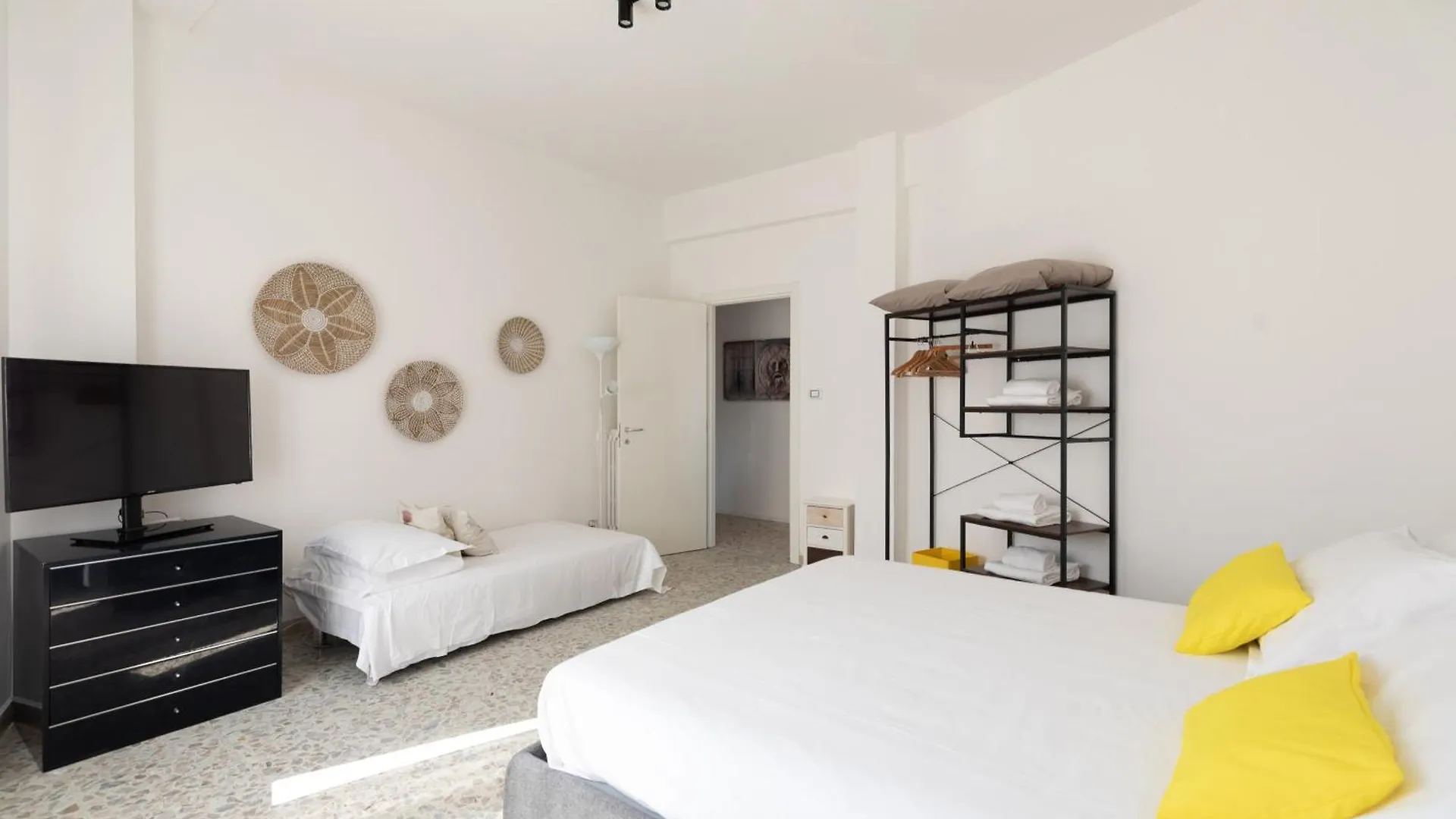 Apartment Luminous Family Apt With Balcony By St Peter Rome